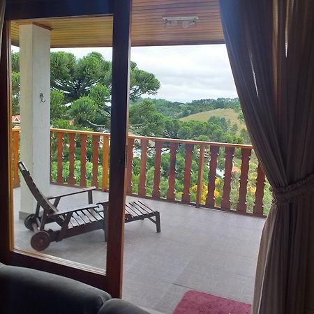 הוילה Campos do Jordão Zanzarini House חדר תמונה