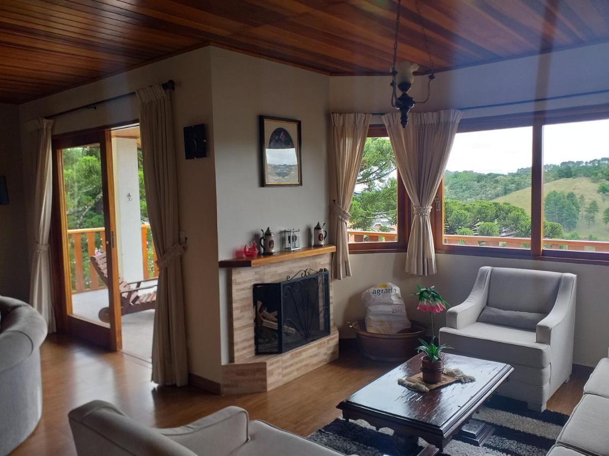 הוילה Campos do Jordão Zanzarini House חדר תמונה