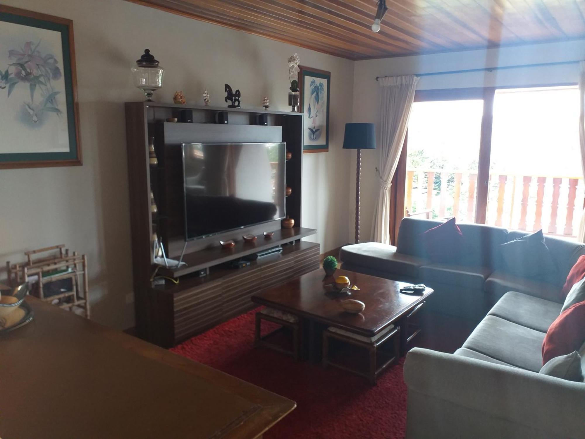 הוילה Campos do Jordão Zanzarini House חדר תמונה