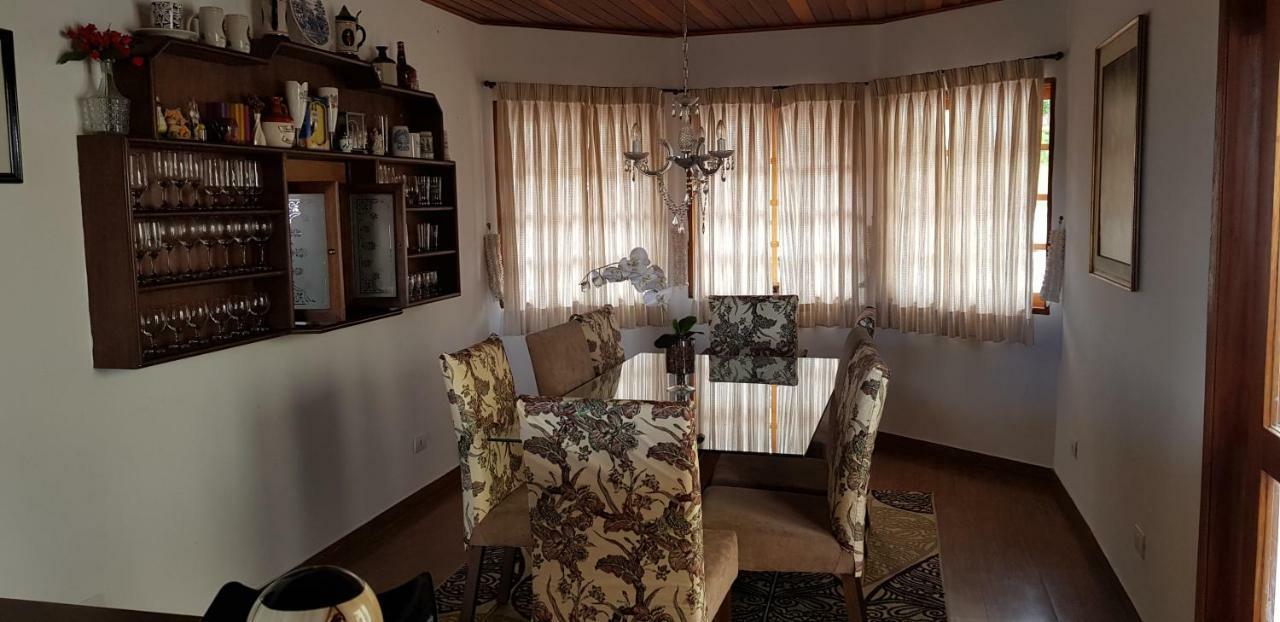 הוילה Campos do Jordão Zanzarini House מראה חיצוני תמונה